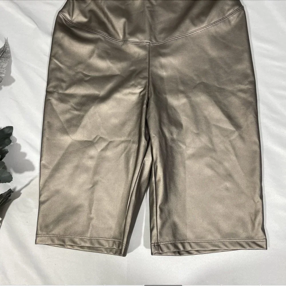 NWT $58‎ Yummie [ Medium ] Bronze Faux Leather Biker Shorts #5215